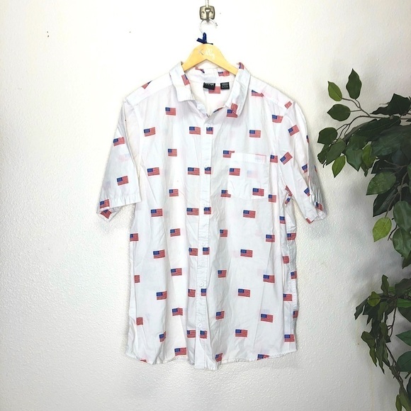 Mens Mad Engine American Flag Short Sleeve Button Down - Picture 1 of 5
